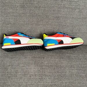 NWOT PUMA Kid’s Retro Running Sneakers 8C